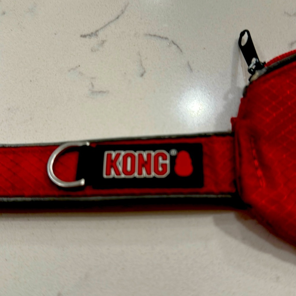 Kong red reflective leash